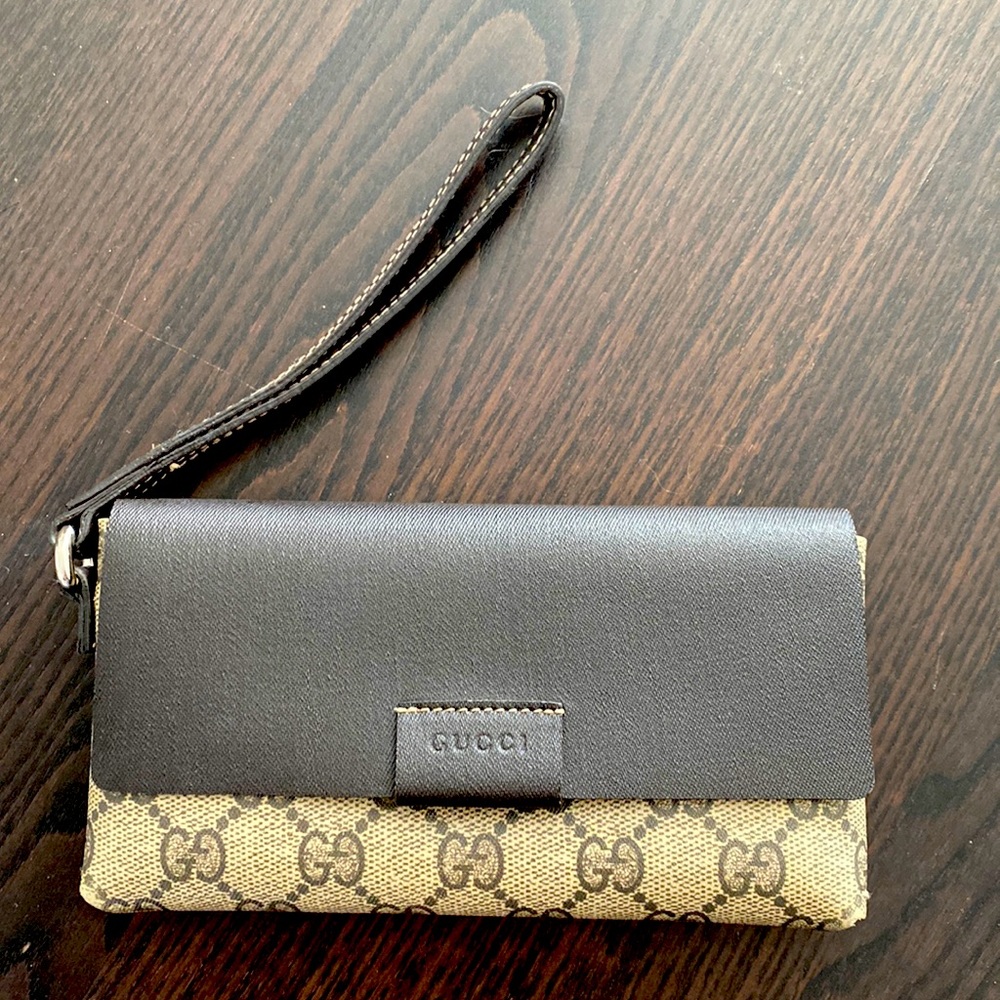 Gucci Wallet NWOT